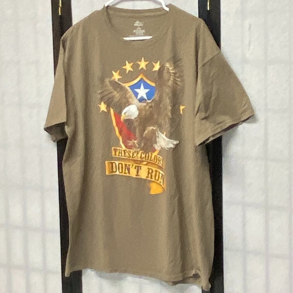 Celebrate Patriotic These Colors Don't Run Eagle Shield Graphic Tee Shirt Tan XL - Picture 4 of 10